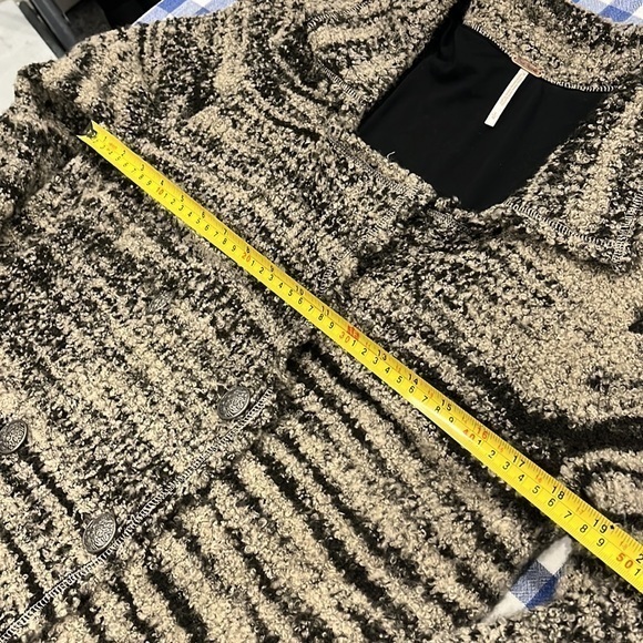 Free people zebra net button up sweater women’s size‎ large - Picture 7 of 11